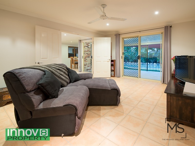 18 Pardalote Pl, Cashmere QLD 4500