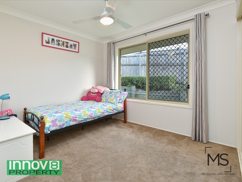 18 Pardalote Pl, Cashmere QLD 4500