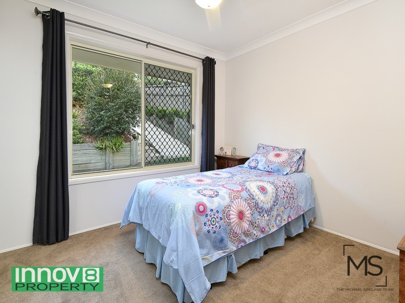 18 Pardalote Pl, Cashmere QLD 4500