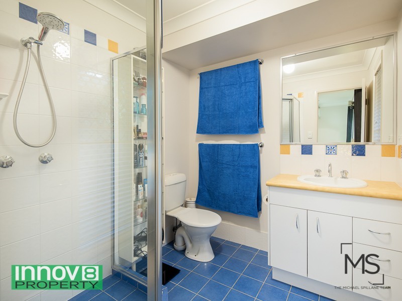 18 Pardalote Pl, Cashmere QLD 4500