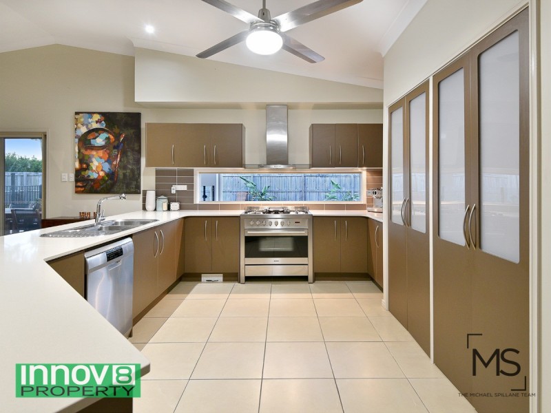 37 Darien Street, Bridgeman Downs QLD 4035