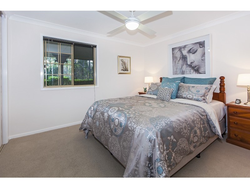 4 Spotted Gum Lane, Cashmere QLD 4500