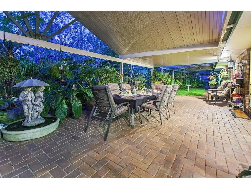4 Spotted Gum Lane, Cashmere QLD 4500