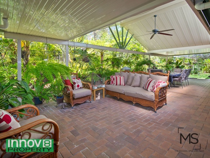 4 Spotted Gum Lane, Cashmere QLD 4500