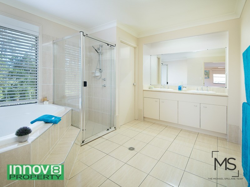 12 Country Club Drive, Albany Creek QLD 4035