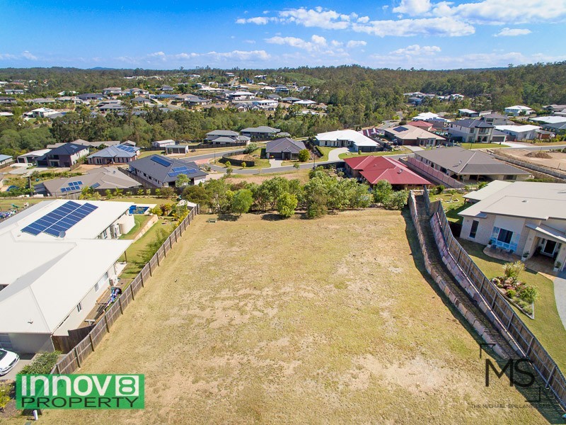 37 Dana Street, Cashmere QLD 4500