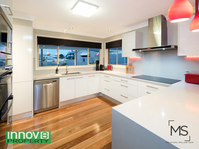 4 Virgo Place, Eatons Hill QLD 4037