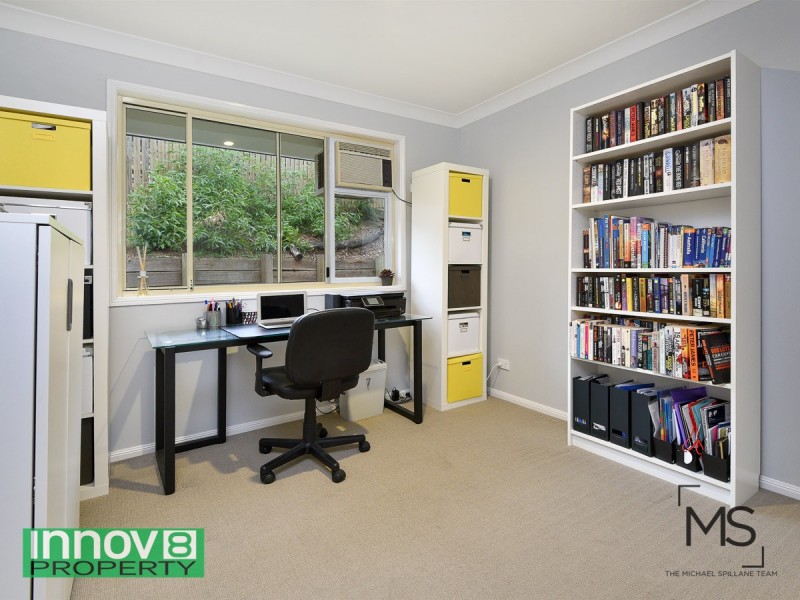 4 Virgo Place, Eatons Hill QLD 4037