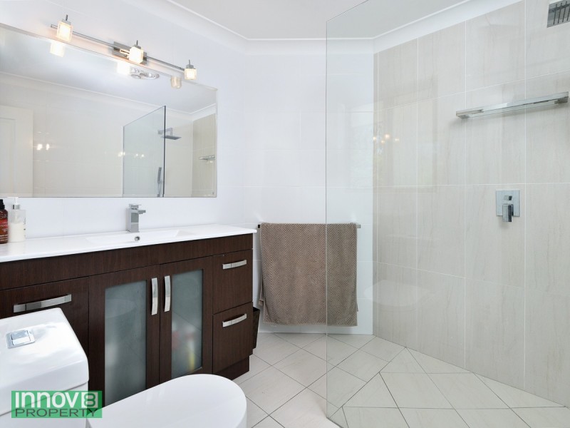 12 Montego Court, Eatons Hill QLD 4037