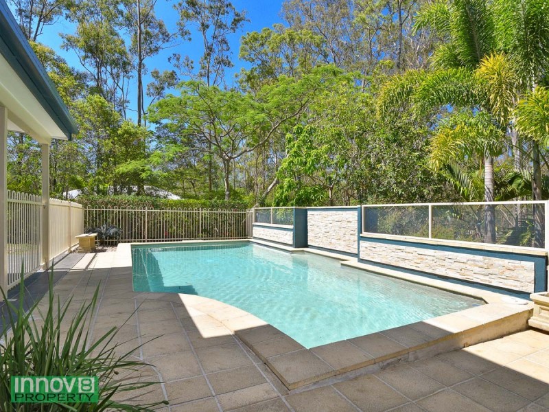 12 Montego Court, Eatons Hill QLD 4037