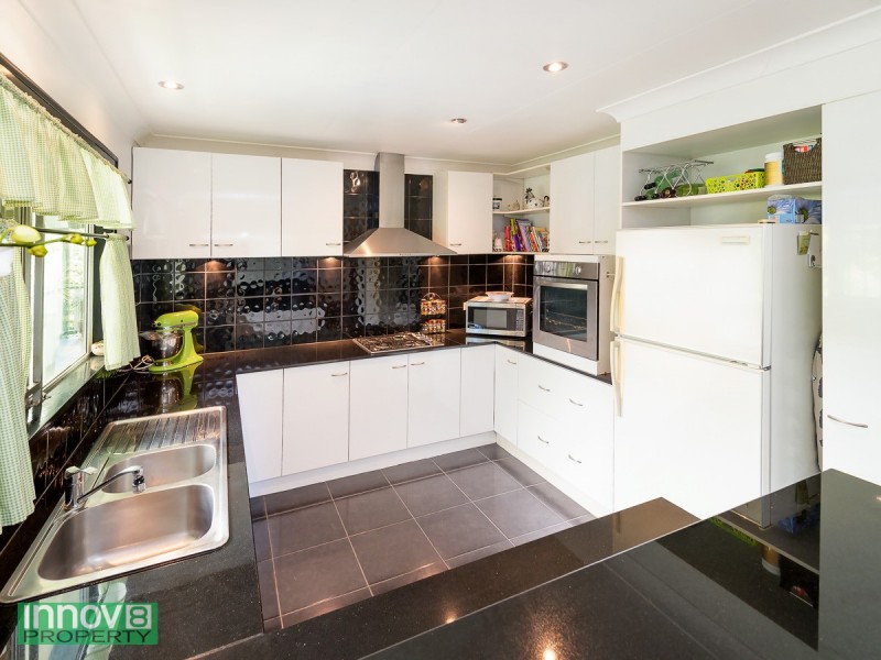 10 Ridgmont Street, Zillmere QLD 4034