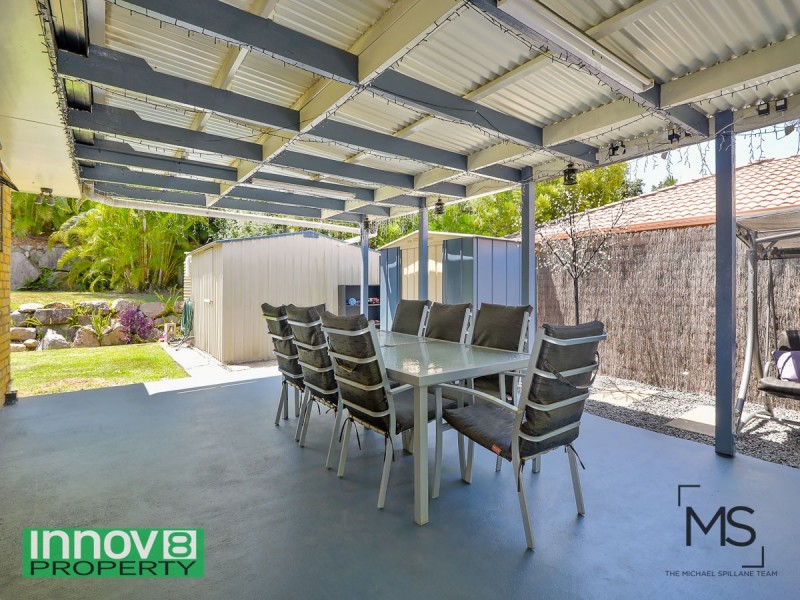 2 Eaton Place, Eatons Hill QLD 4037