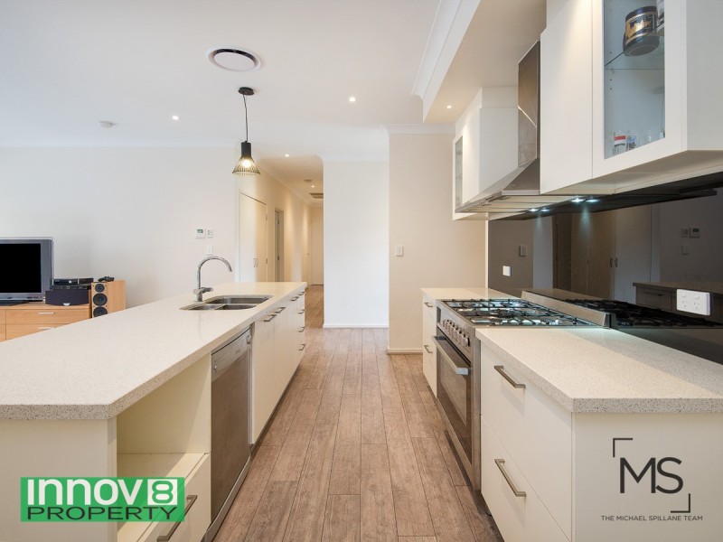 104 Caspian Parade, Warner QLD 4500