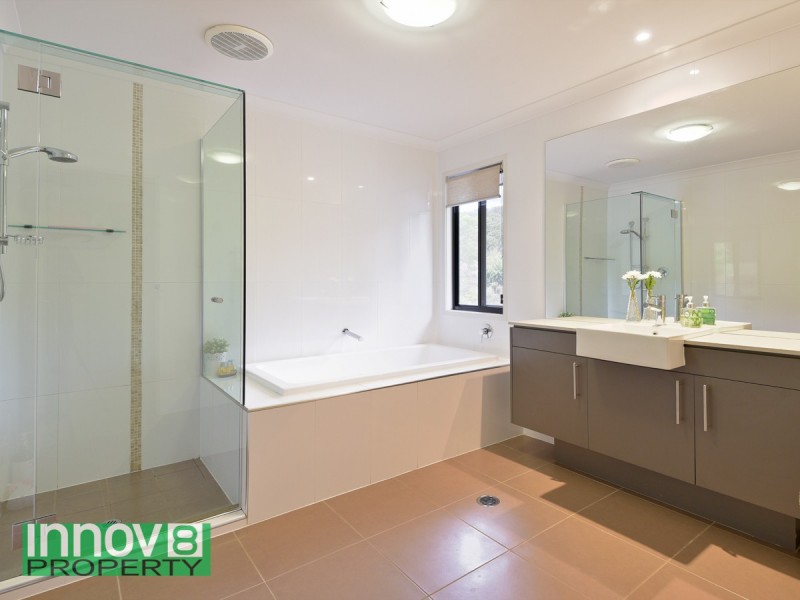 3 Kelso Court, Clear Mountain QLD 4500