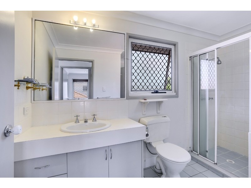 2/14 Butcher Avenue, Lawnton QLD 4501