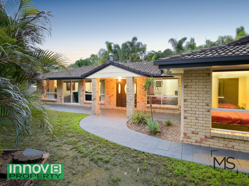 3 Barton Court, Eatons Hill QLD 4037
