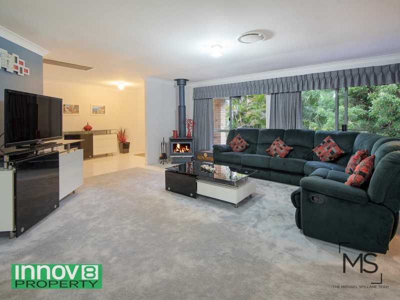 3 Barton Court, Eatons Hill QLD 4037