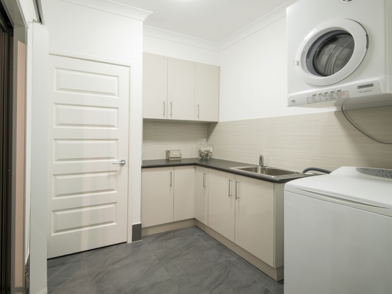 18 Warburton Street, Murrumba Downs QLD 4503