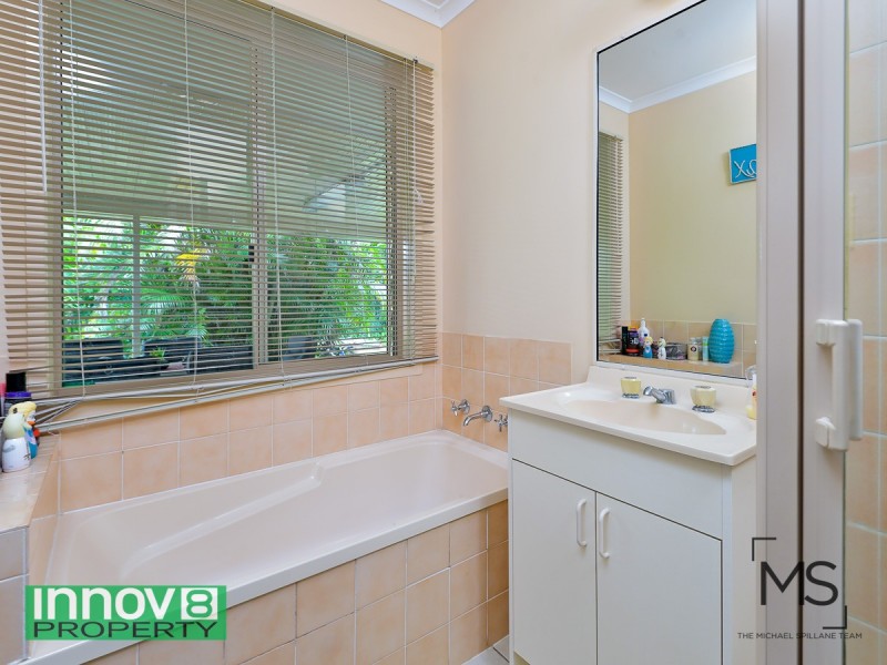 16 Deanne Court, Caboolture South QLD 4510