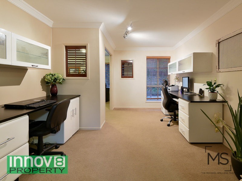 4 Whipbird Court, Cashmere QLD 4500