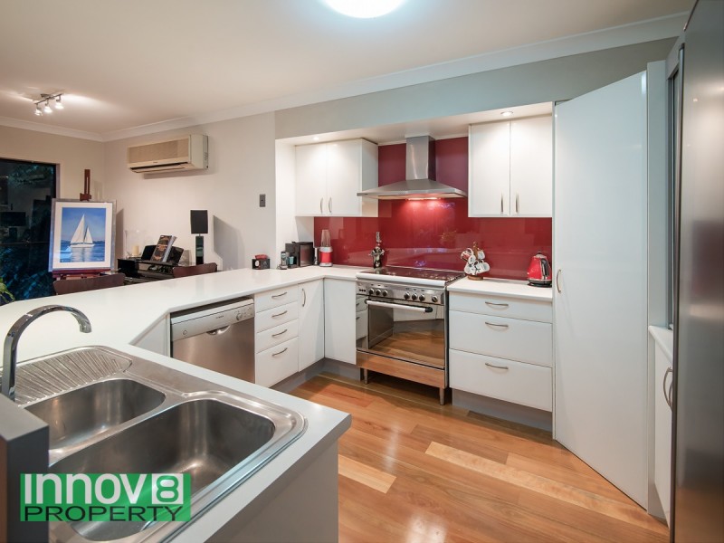 15 Fernwren Court, Cashmere QLD 4500