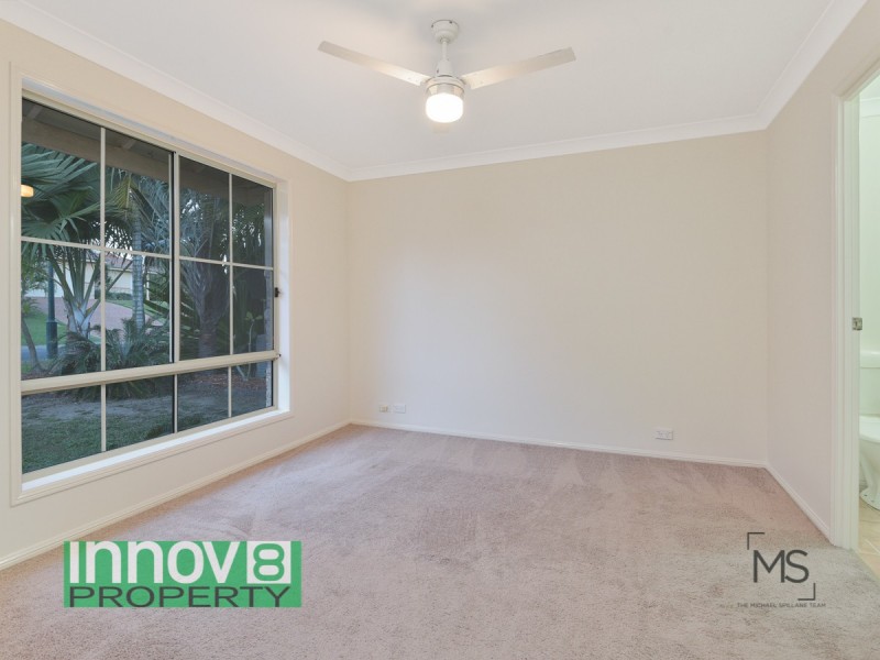 51 Kirri Avenue, Petrie QLD 4502