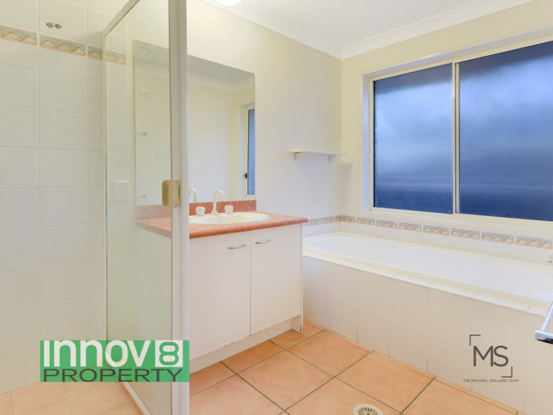 51 Kirri Avenue, Petrie QLD 4502