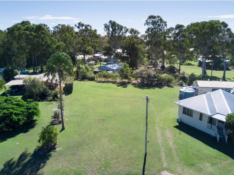 30 Osprey Terrace, Poona QLD 4650