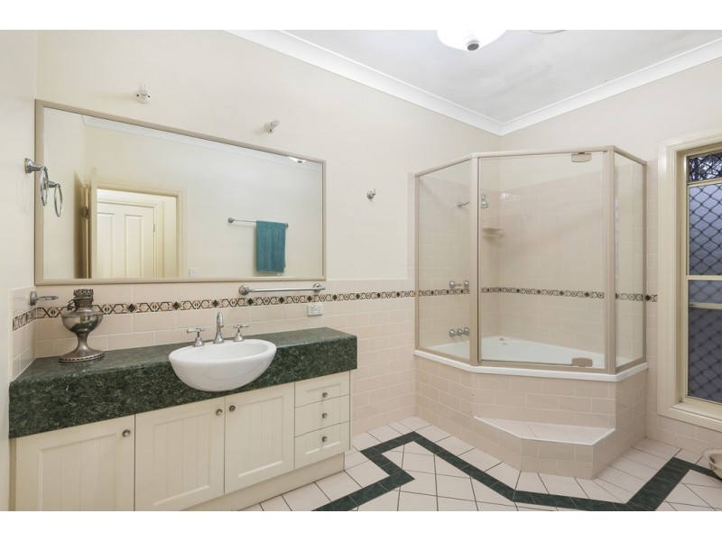 10 Jacksonia Drive, Warner QLD 4500