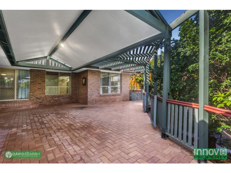 8 Pine Bark Court, Albany Creek QLD 4035