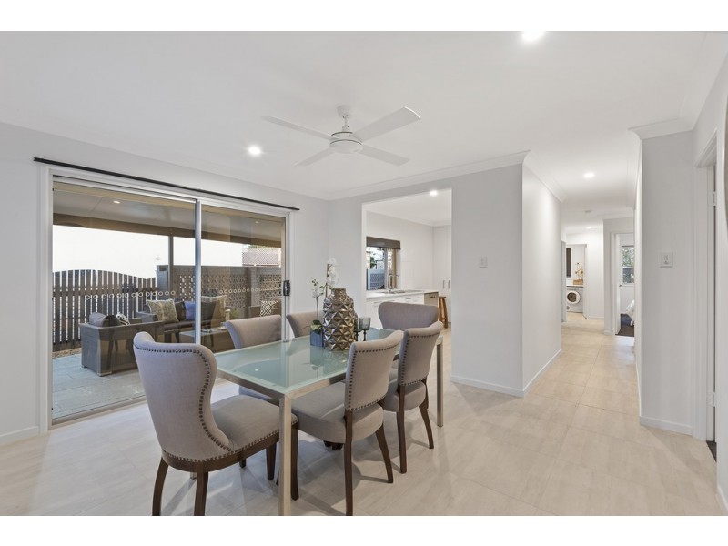 5 Alkira Lane, Everton Hills QLD 4053