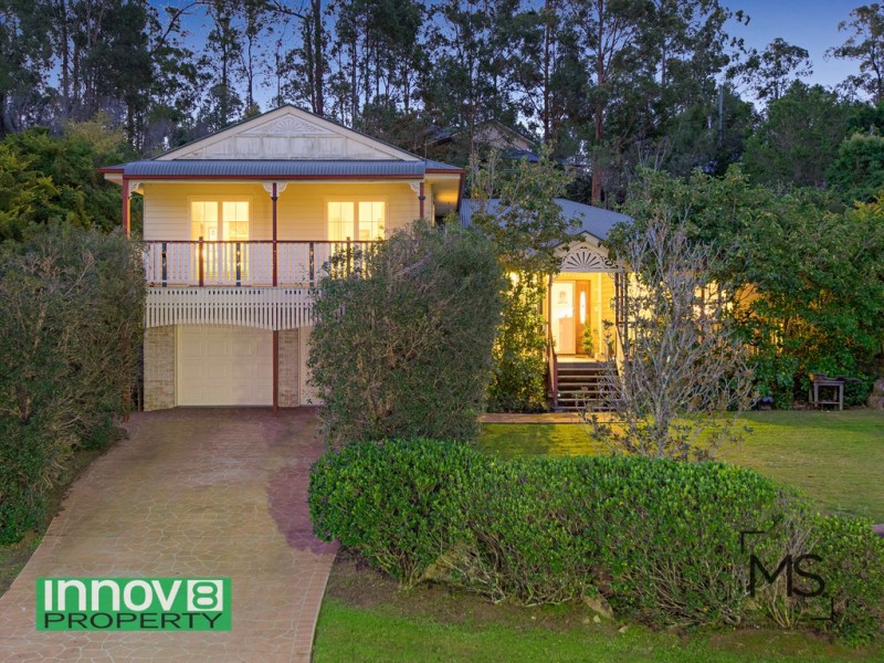 4 Foambark Court, Eatons Hill QLD 4037
