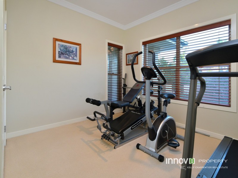 19 Montalcino Place, Bridgeman Downs QLD 4035