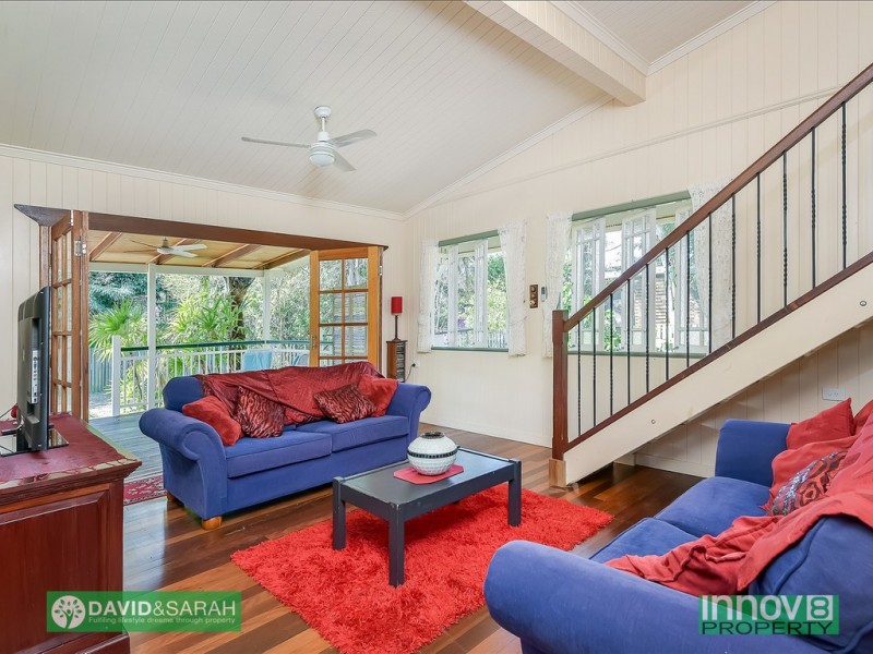 8 Steven Street, Redcliffe QLD 4020