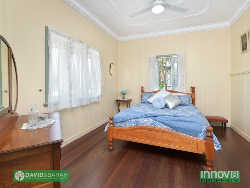 8 Steven Street, Redcliffe QLD 4020