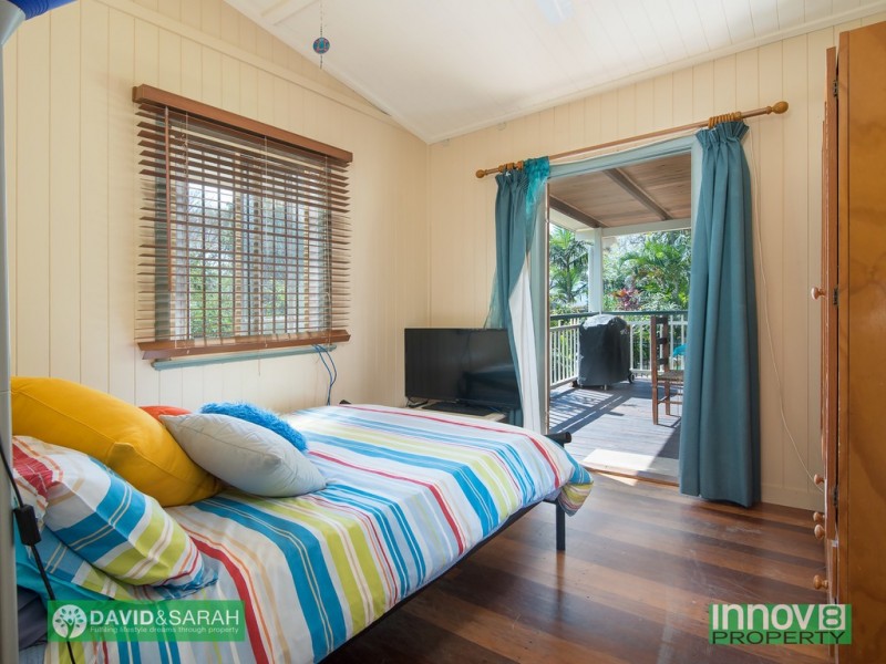 8 Steven Street, Redcliffe QLD 4020