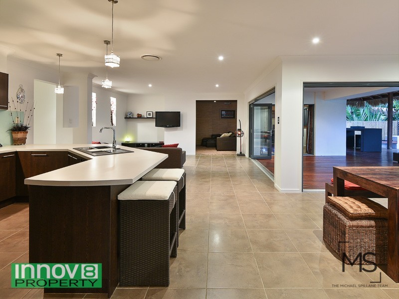 68 Corvus Drive, Cashmere QLD 4500