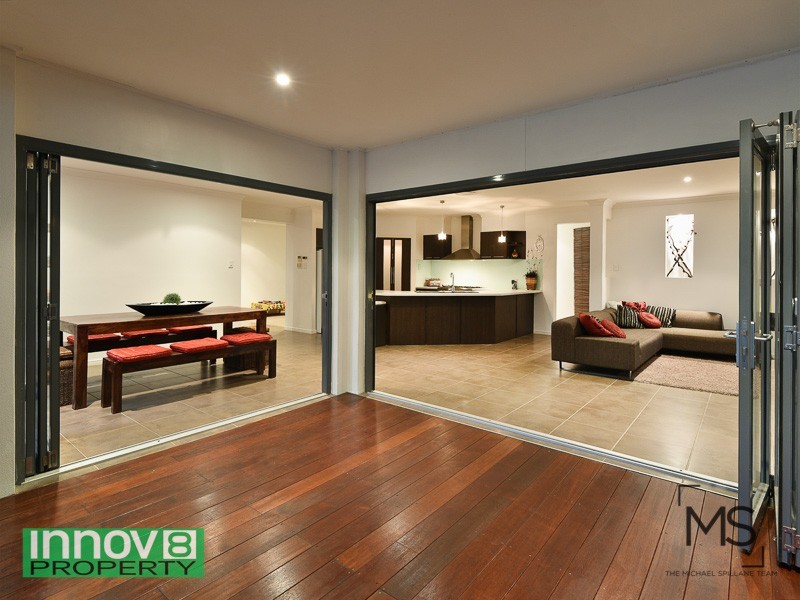 68 Corvus Drive, Cashmere QLD 4500