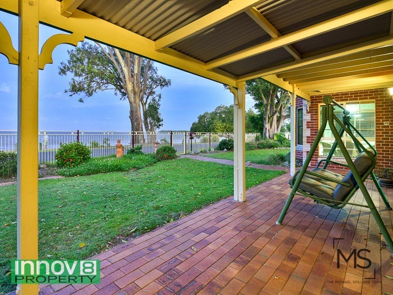 75 Esplanade, Deception Bay QLD 4508