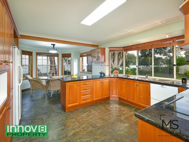 75 Esplanade, Deception Bay QLD 4508