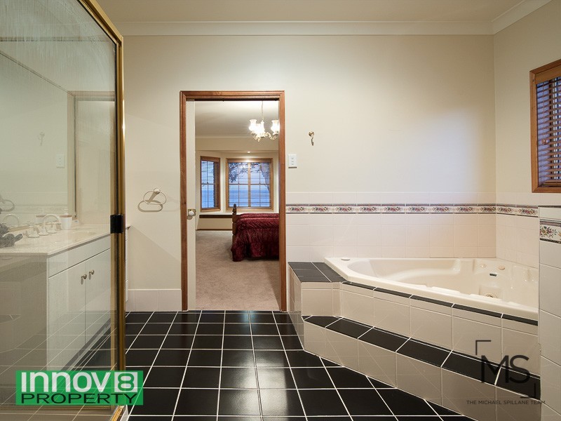 75 Esplanade, Deception Bay QLD 4508