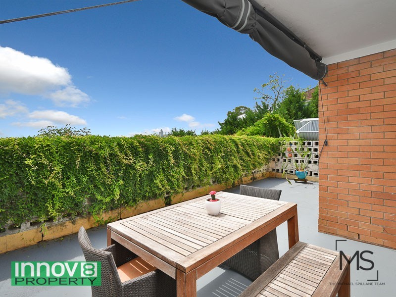 2/40 Toorak Road, Hamilton QLD 4007