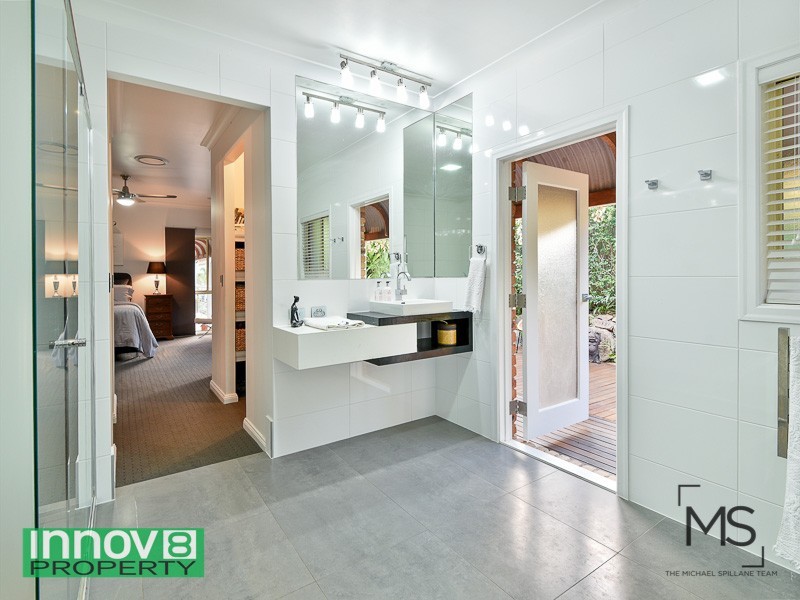 22 Glendore Court, Eatons Hill QLD 4037