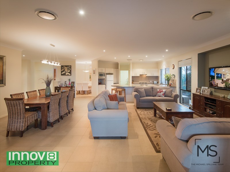1 Manor Close, Murrumba Downs QLD 4503