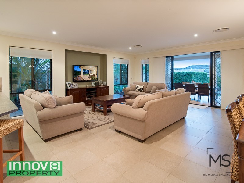 1 Manor Close, Murrumba Downs QLD 4503