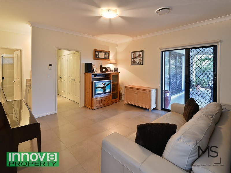 1 Manor Close, Murrumba Downs QLD 4503