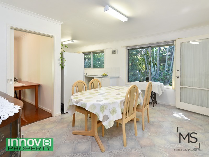 3 Wittacombe Street, Chermside West QLD 4032