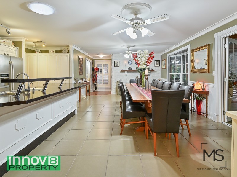6 Bracken Court, Cashmere QLD 4500