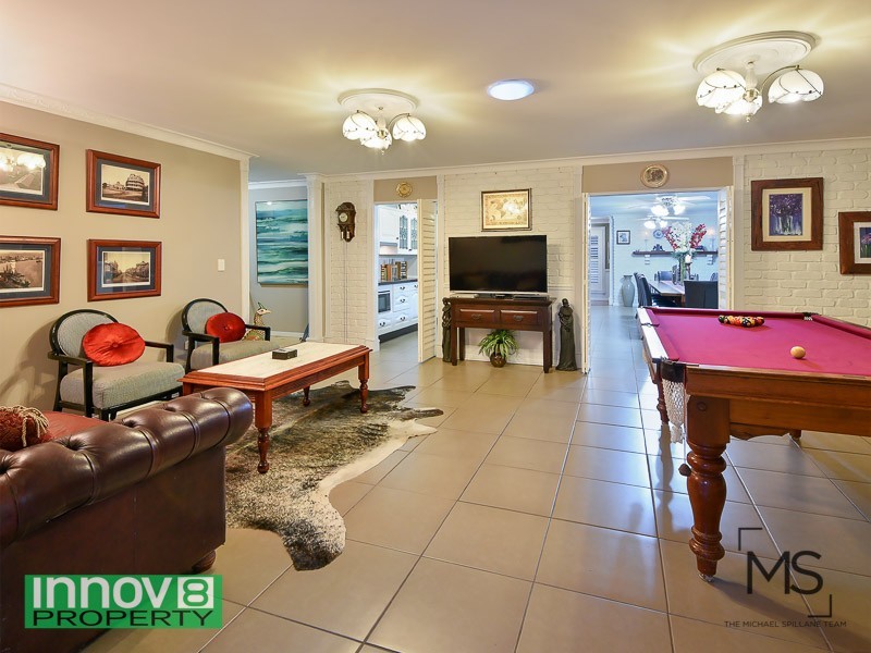 6 Bracken Court, Cashmere QLD 4500