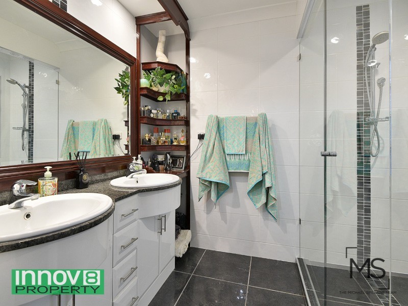 6 Bracken Court, Cashmere QLD 4500